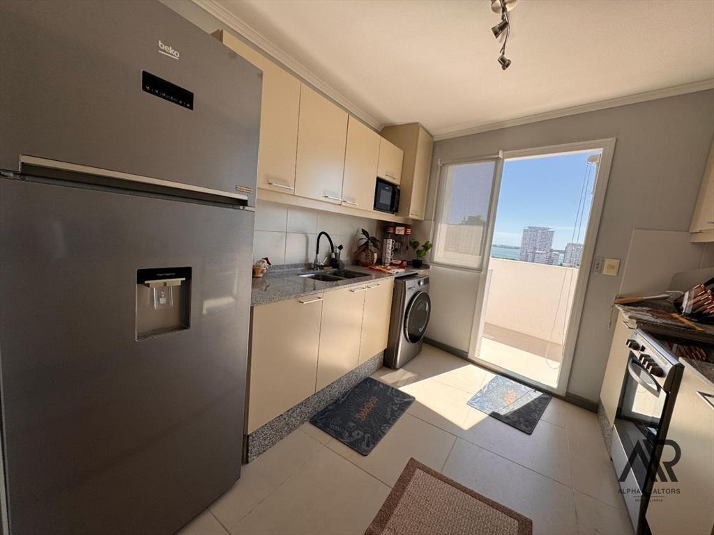 Apartamento en venta de 3 dormitorios c/ cochera en Aidy...