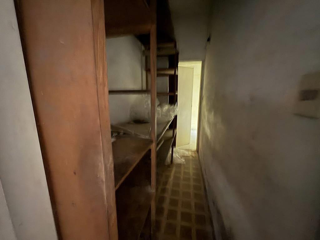 Venta de Casa con 2 dormitorios y patio en Cordón Sur
