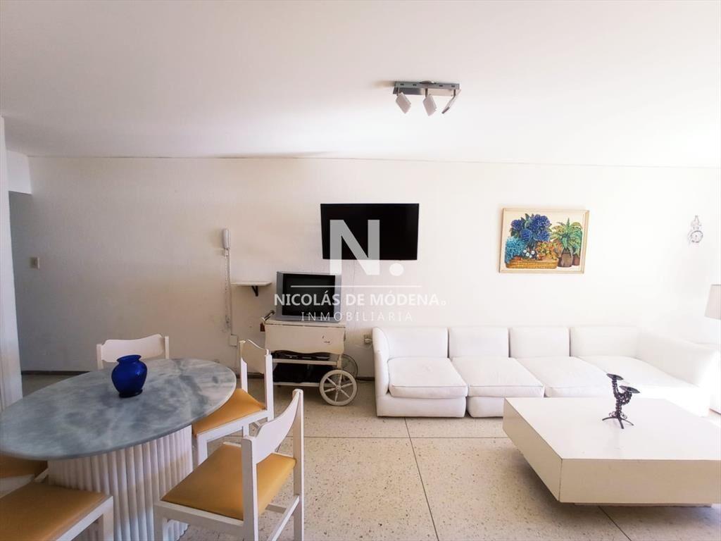 Apartamento en Peninsula, 2 dormitorios *