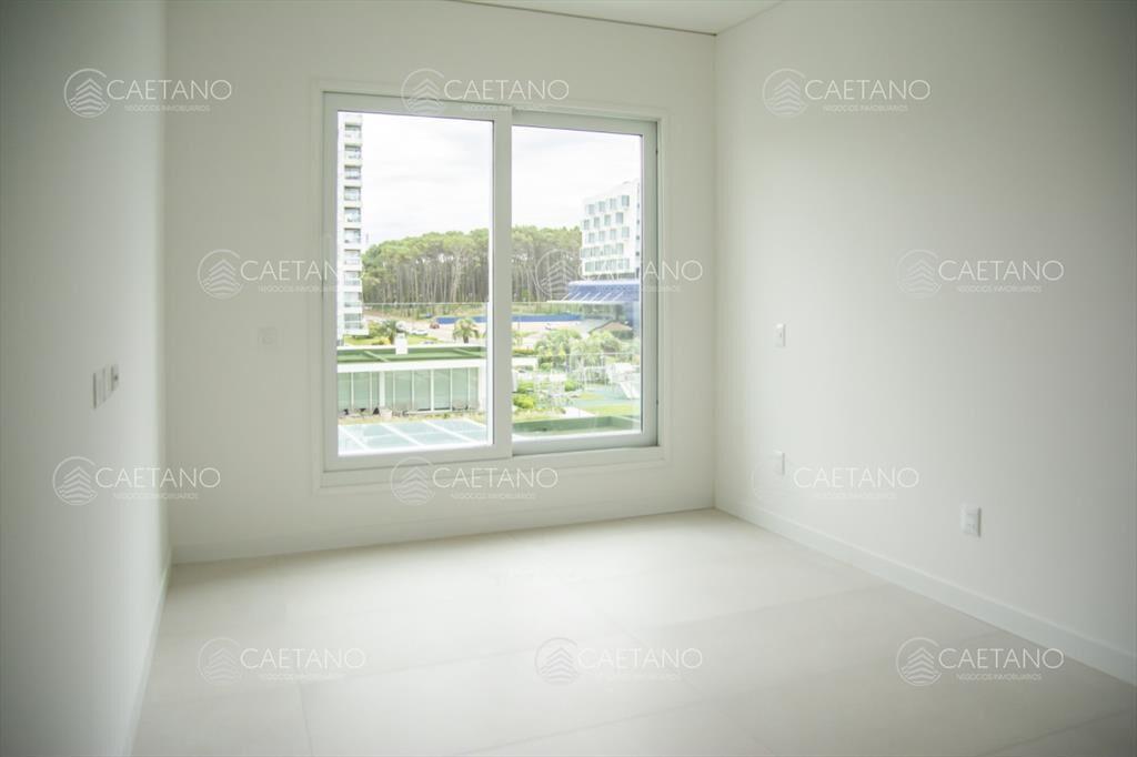 Venta apartamento 3 dormitorios. Playa brava, del