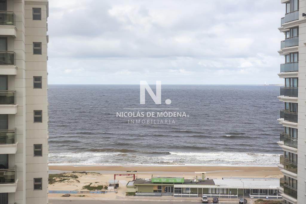 Increíble apartamento con excelente vista al