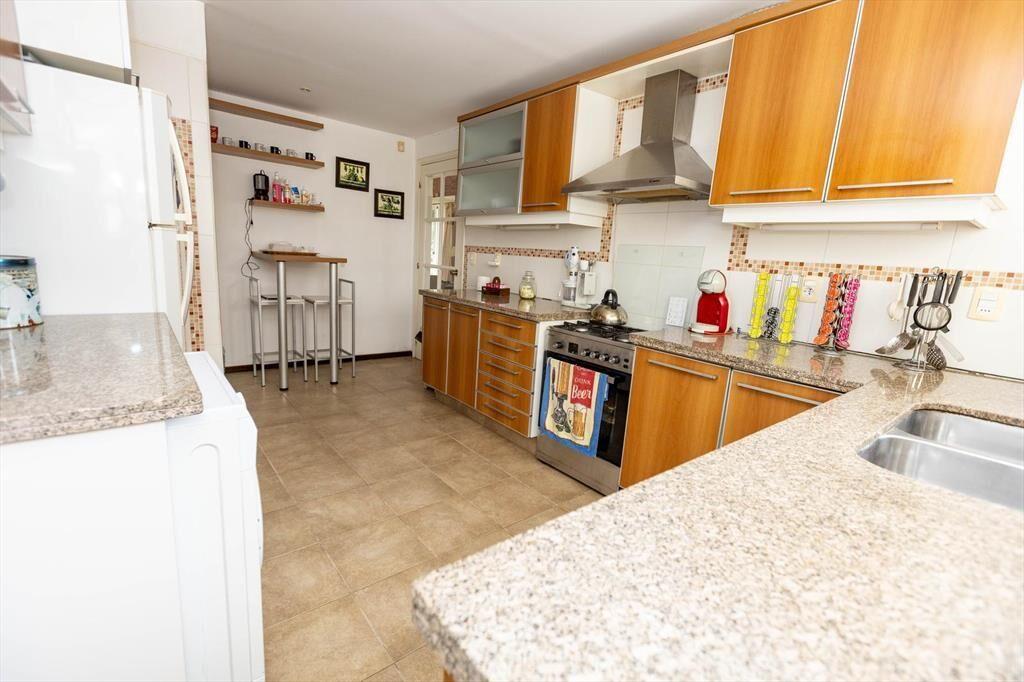 Casa en Punta del Este, Parada 7 de playa Brava