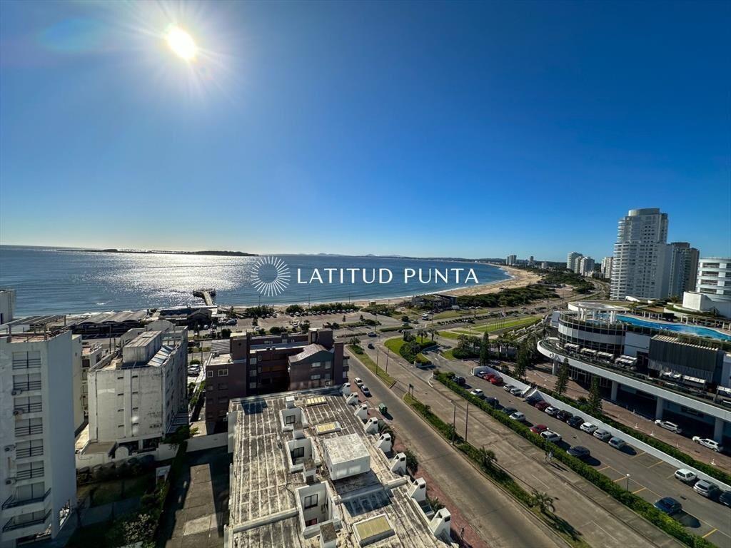 Mansa, apartamento de 3 suites más dependencia