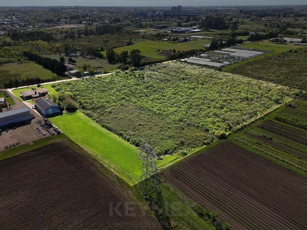 Venta Chacra 3.1 ha con Casa y Galpón en Colon Rural