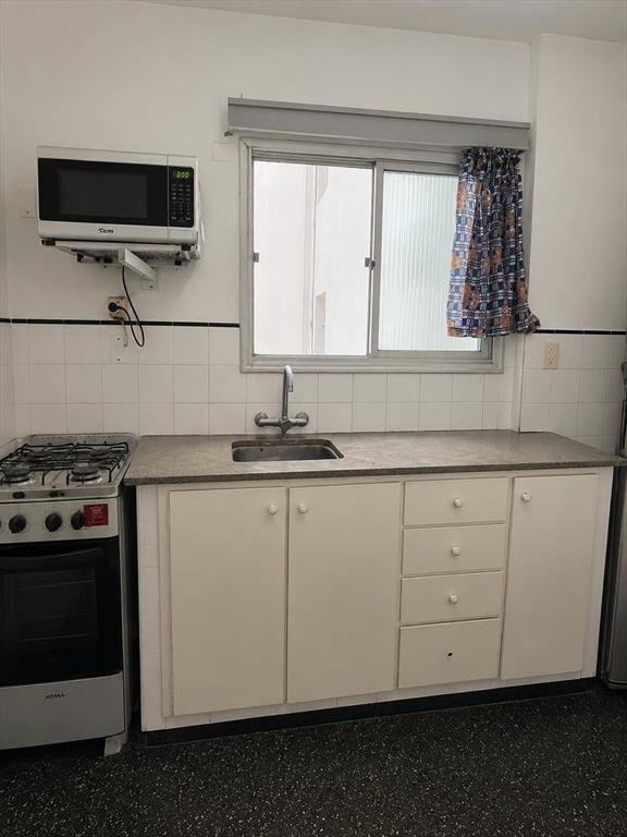 Venta Apartamento 2 dormitorios en cooperativa. Con balcón,