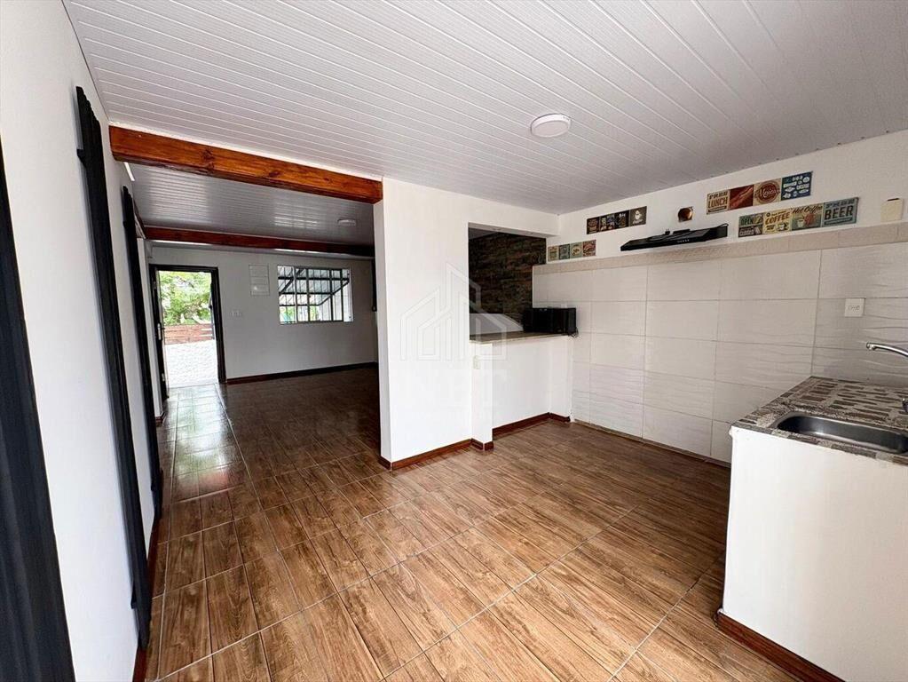 Venta casa 2 dormitorios y garage, Cerro