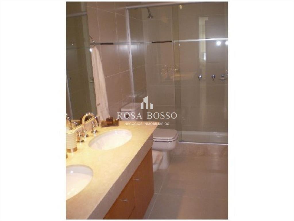 VENTA, Apartamento, 2 dormitorios y garaje, Punta