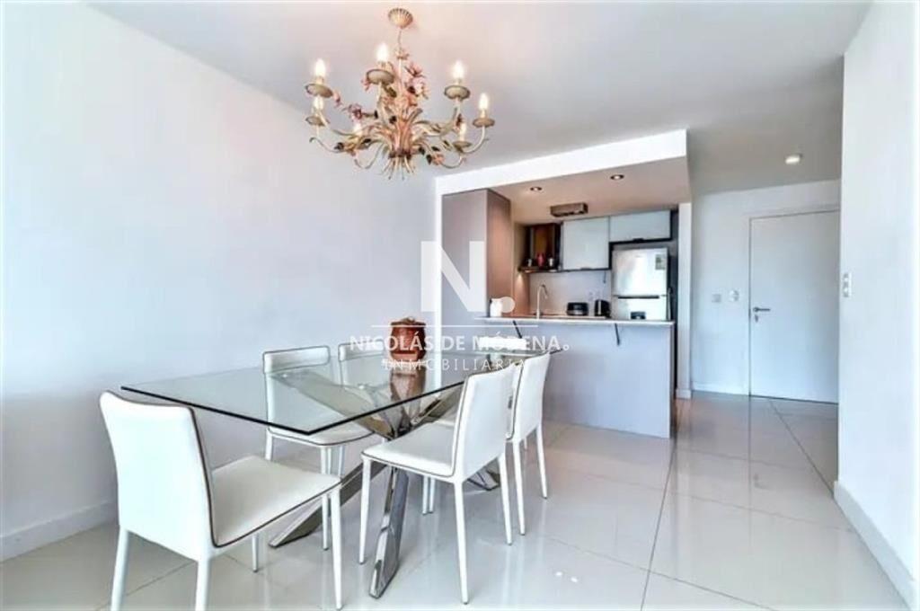 En venta apartamento de 2 dormitorios en Mansa, a