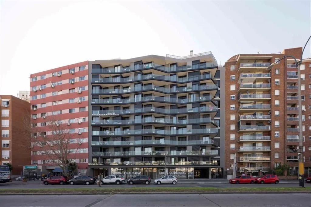 ALQUILER 2 DORMITORIOS EDIFICIO VENTURA BOULEVARD LA BLANQU