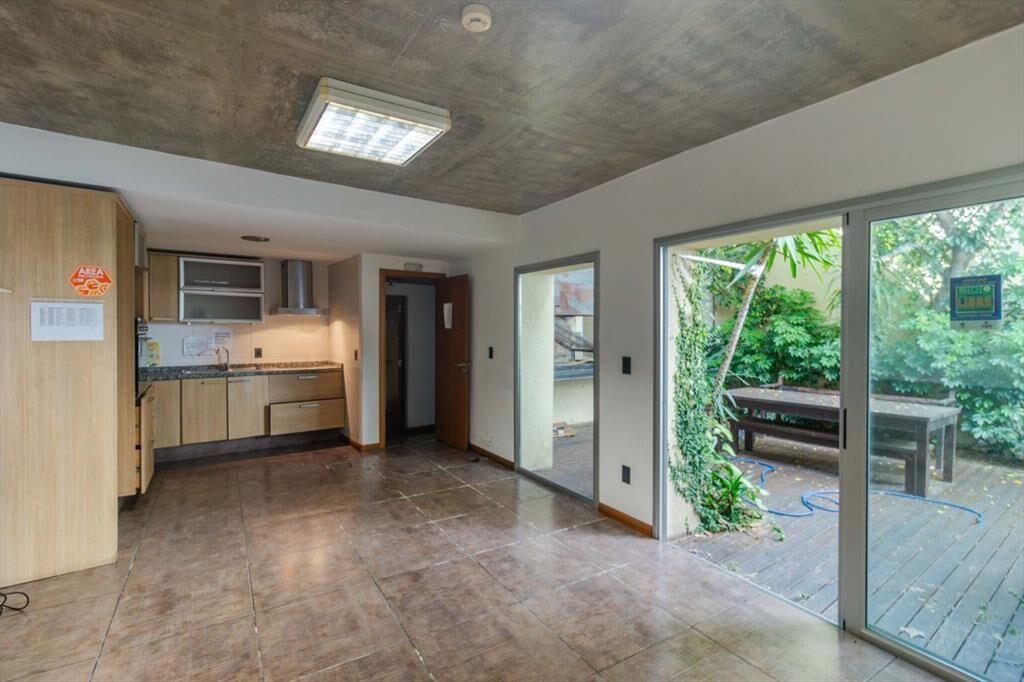 VENTA DEPOSITO Y LOCAL COMERCIAL EN VILLA MUNOZ