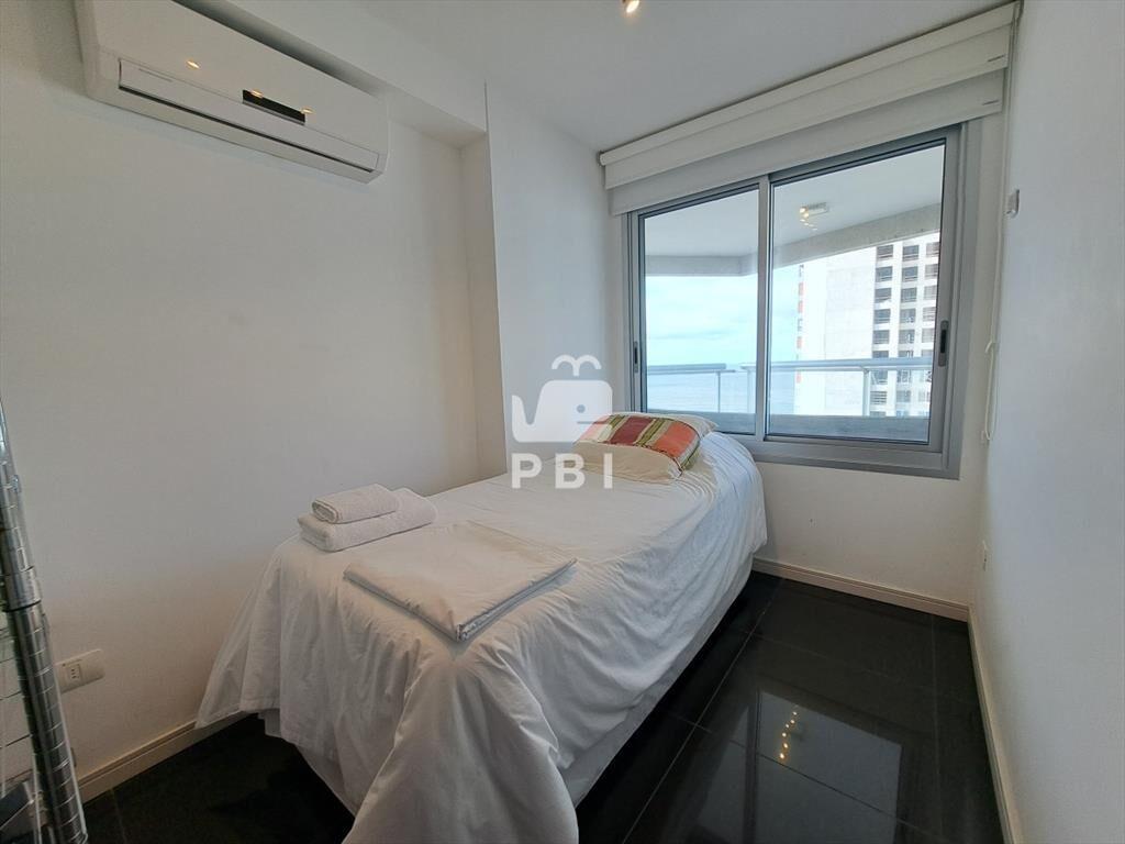 Alquiler de apartamento 3 dormitorios en Punta del este, Ma