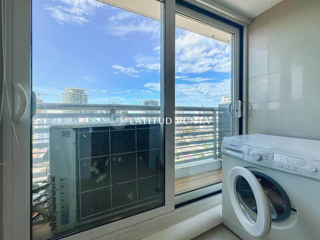 Apartamento en Mansa, 3 suites con vista al mar