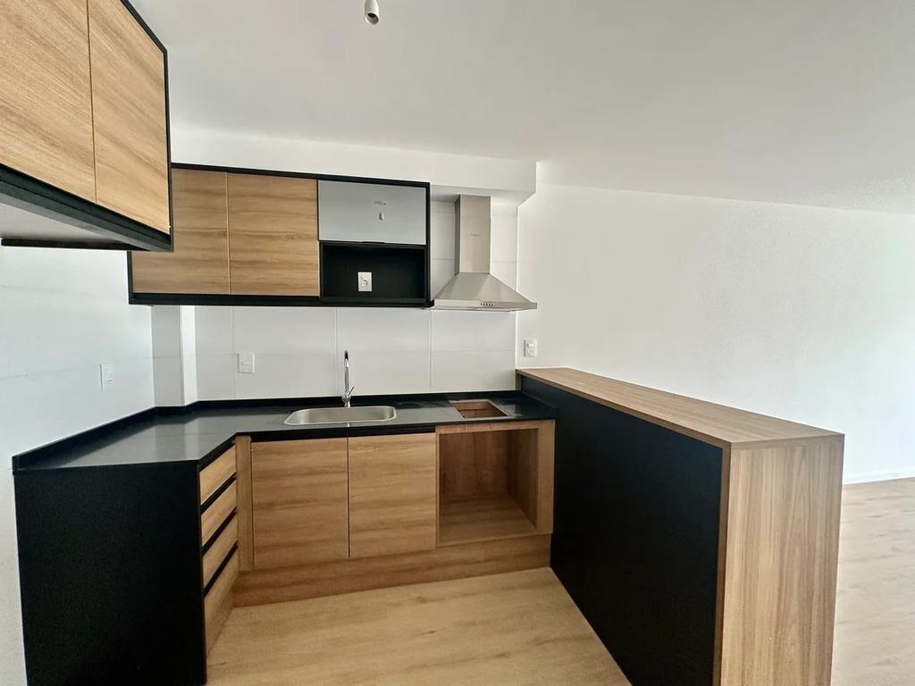 Venta de apartamento de 1 dormitorio con patio en Living Mar