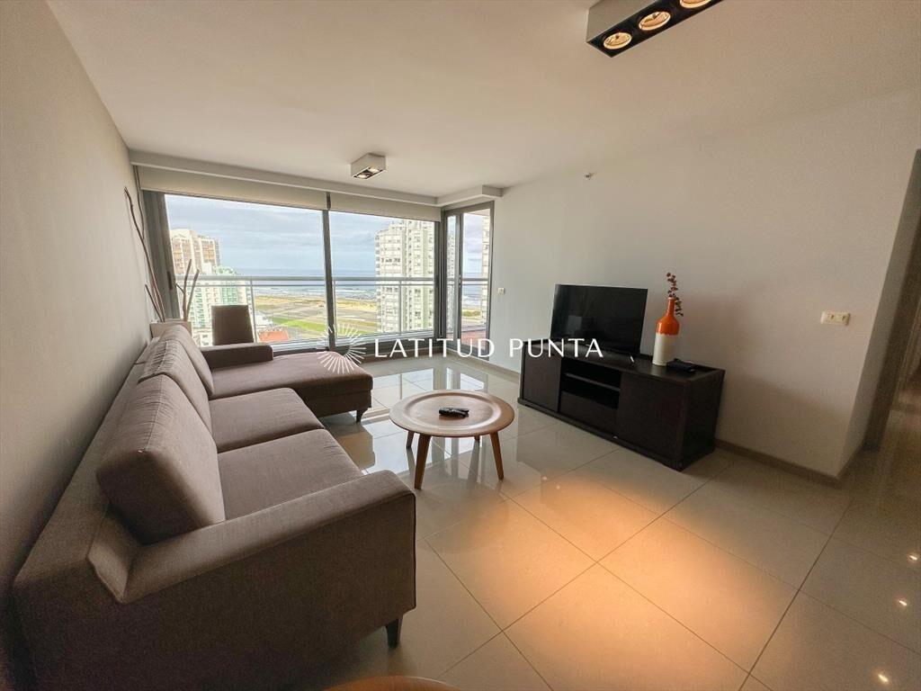 Piso alto en Brava, 3 dormitorios