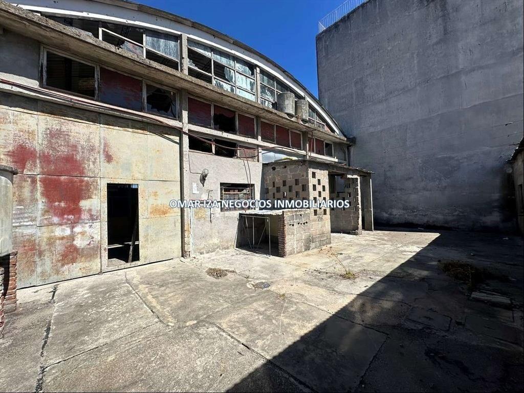 IZA. Venta alquiler local industrial galpon deposito garaje