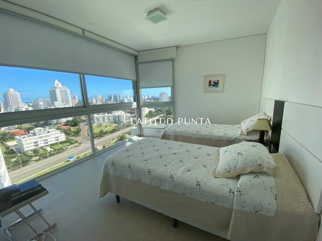 Le Parc, tres suites mas dependencia
