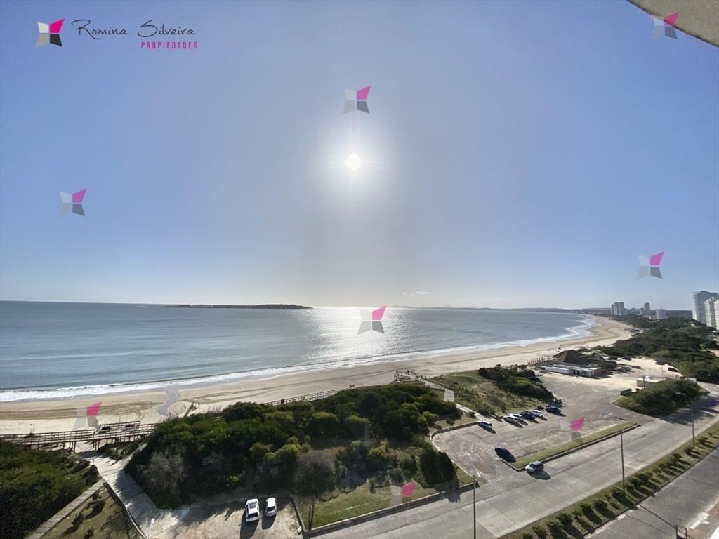 APARTAMENTO DE 3 DORMITORIOS EN ALQUILER - PLAYA