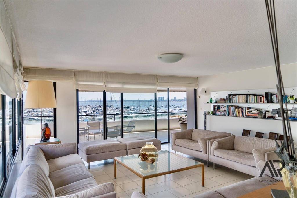 Venta de apartamento en el exclusivo Edificio Portofino ...
