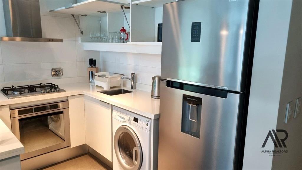 Venta De Amplio Apartamento 1 Dormitorios + Garaje Y Box...