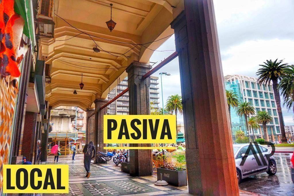 Venta De Local Comercial En Plaza Independencia Con Renta