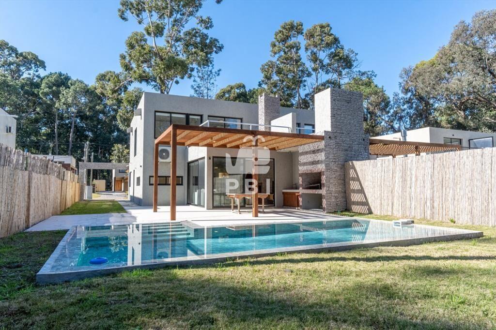 Casa en venta en Solanas Country, Punta Ballena -