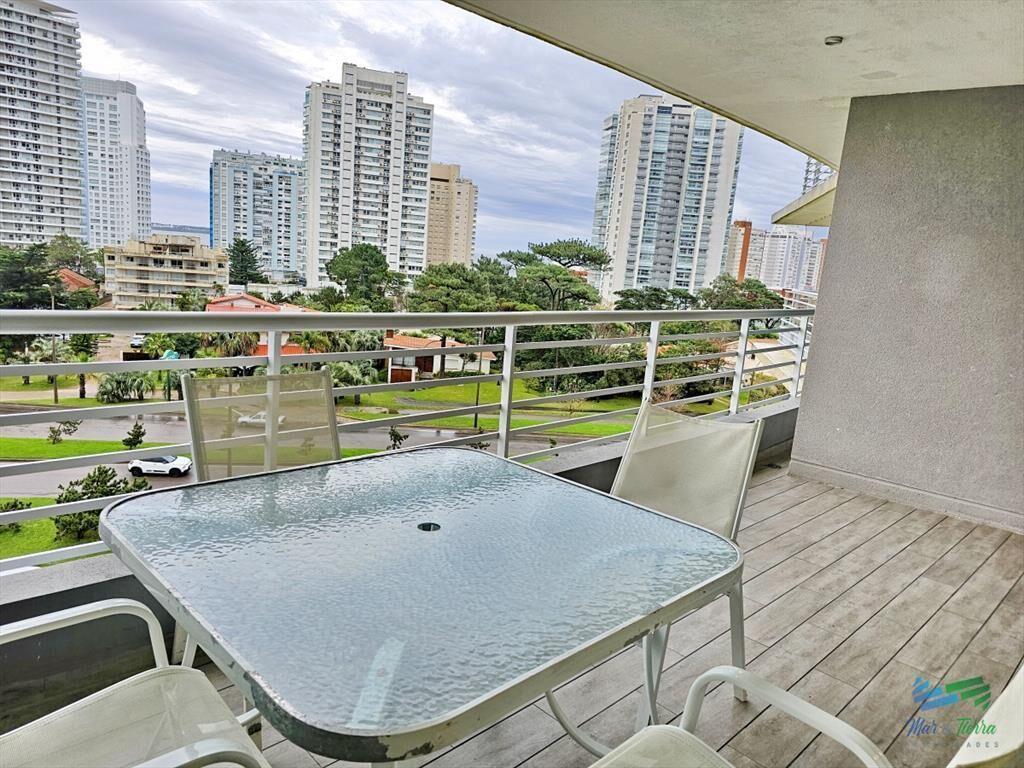 APARTAMENTO EN VENTA, 2 DORMITORIOS EN SUITE, DEL