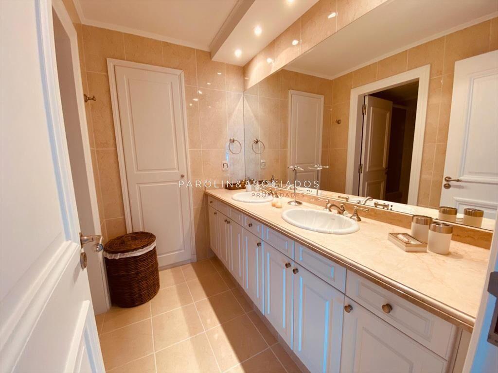 Apartamento en venta de 3 dormitorios en Le Punta