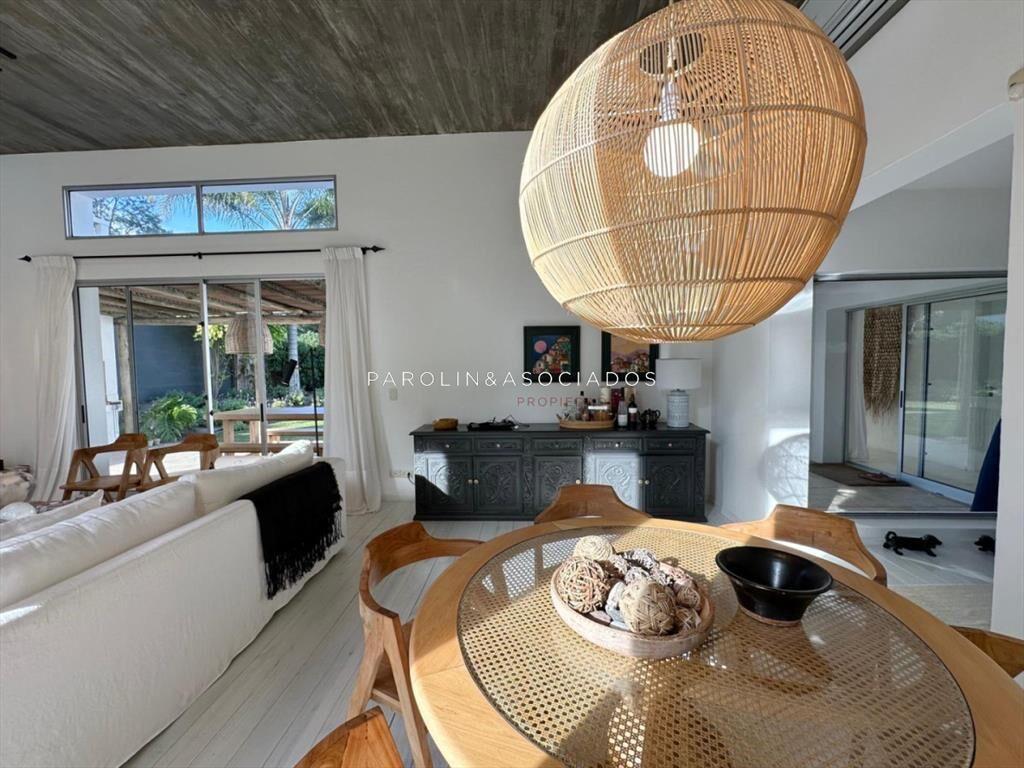 Casa de 4 Dormitorios en venta en San Rafael, del