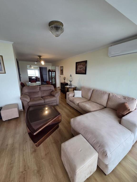 Puerto del Buceo, pent house duplex con vista al mar ,terra