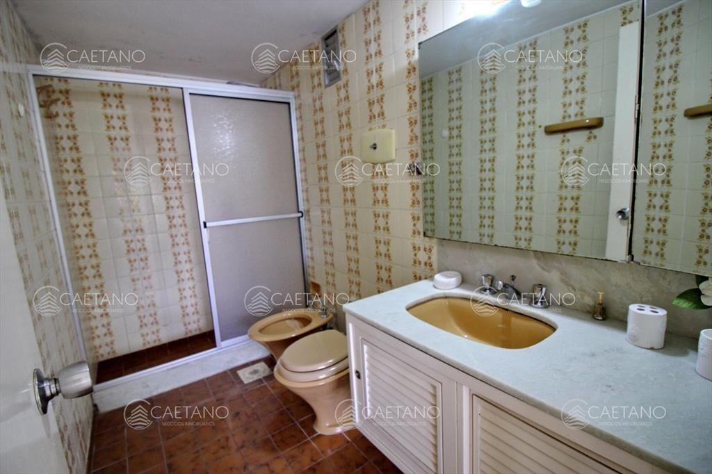 Venta apartamento de 2 y 12 dormitorios en playa