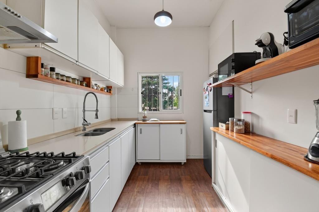 Casa en venta c/ cochera en Prado