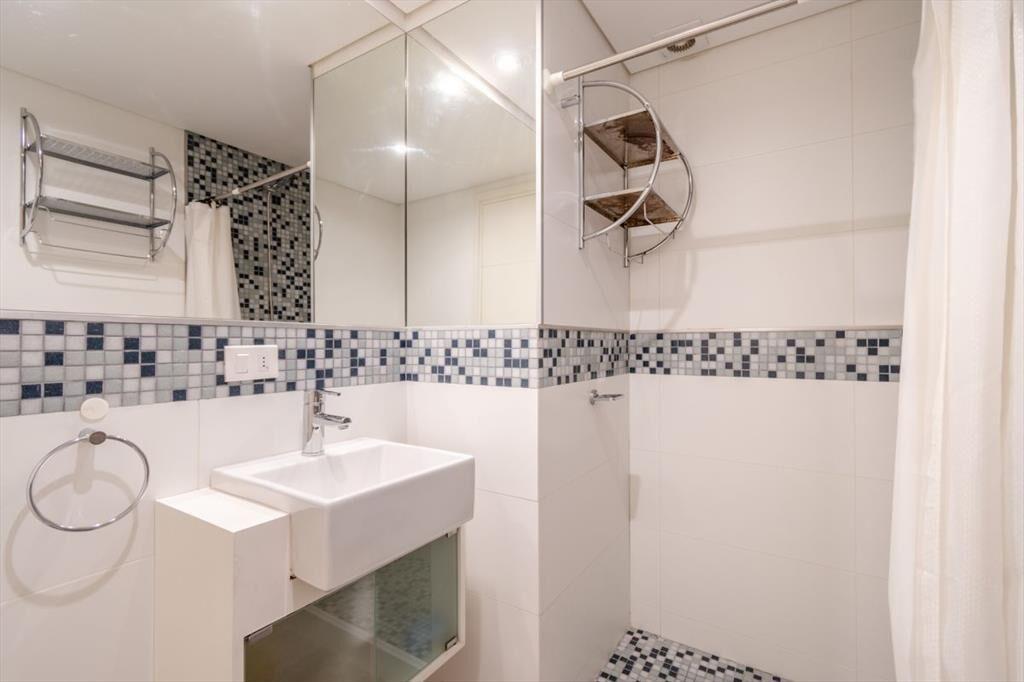 Moderno Apartamento de Dos Dormitorios en Venta Punta del E