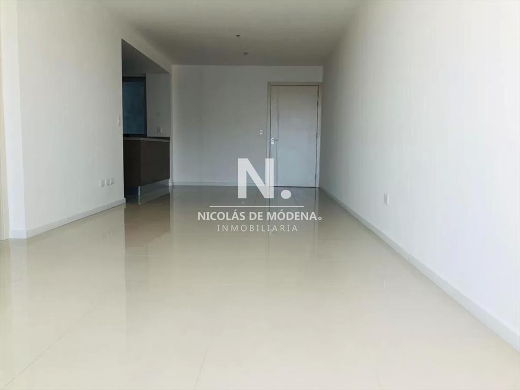 EXCELENTE OPORTUNIDAD DEPARTAMENTO DE 3 EN CON -