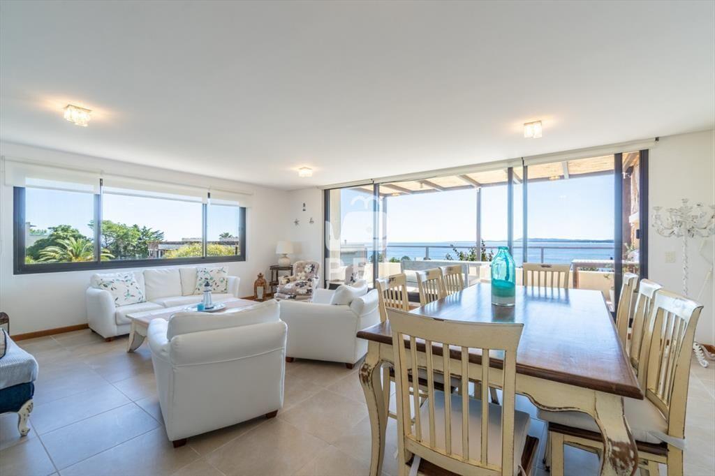 Apartamento de 3 dormitorios en Quartier, Punta -