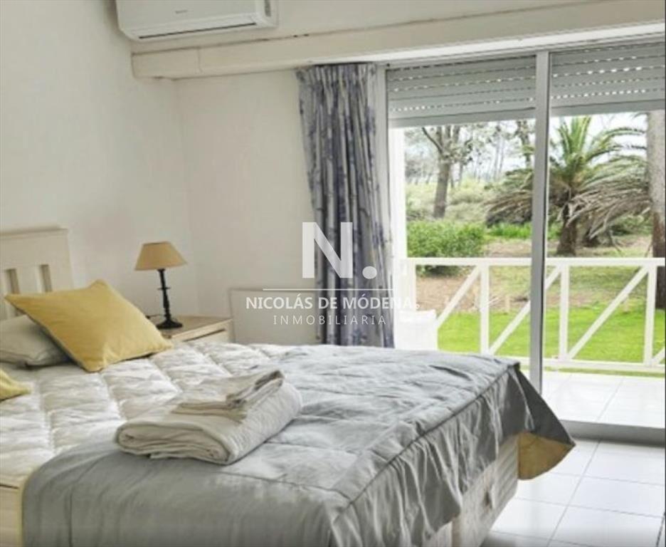 Apartamento en venta de 2 dormitorios en Punta