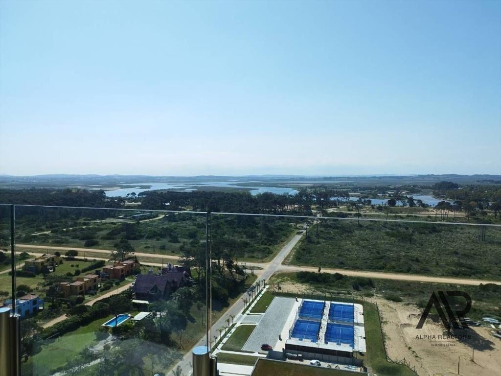 Apartamento De 1 Dormitorio, Próximo Desembocadura De La...