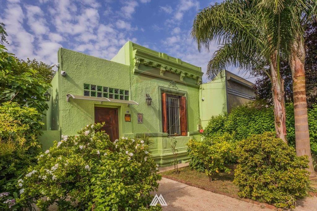 VENTA CASA 3 DORMITORIOS GARAJE FONDO EN CERRITO