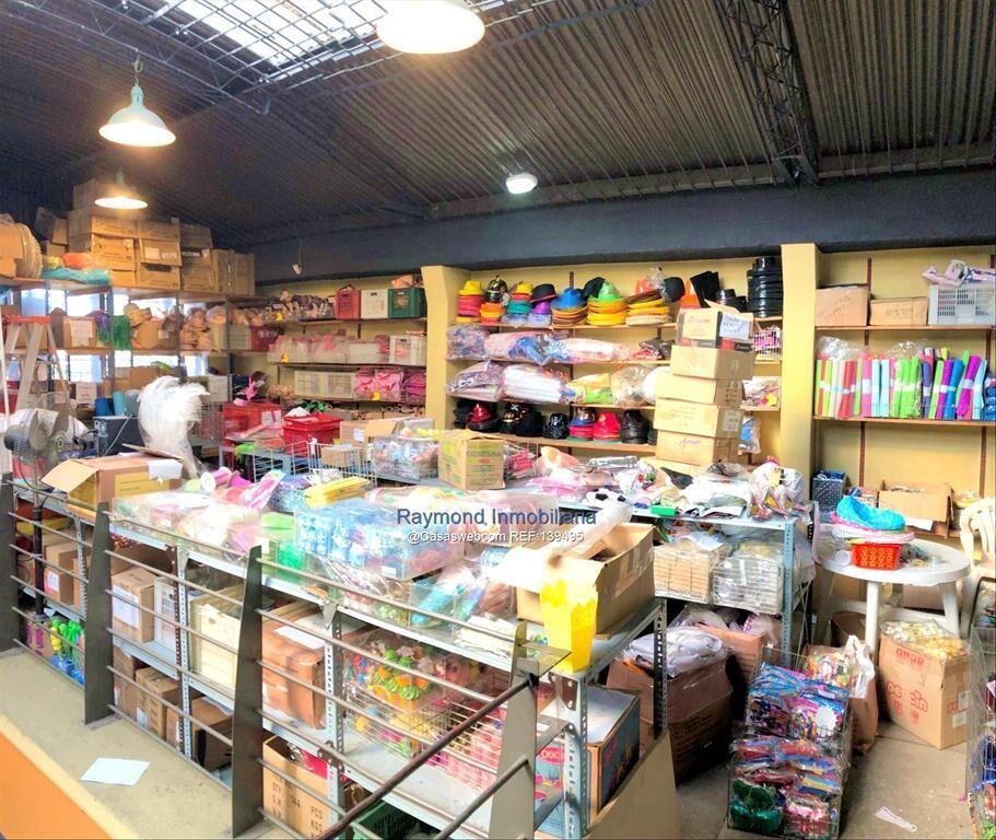 Local de 300m2 en Justicia y Arenal Grande