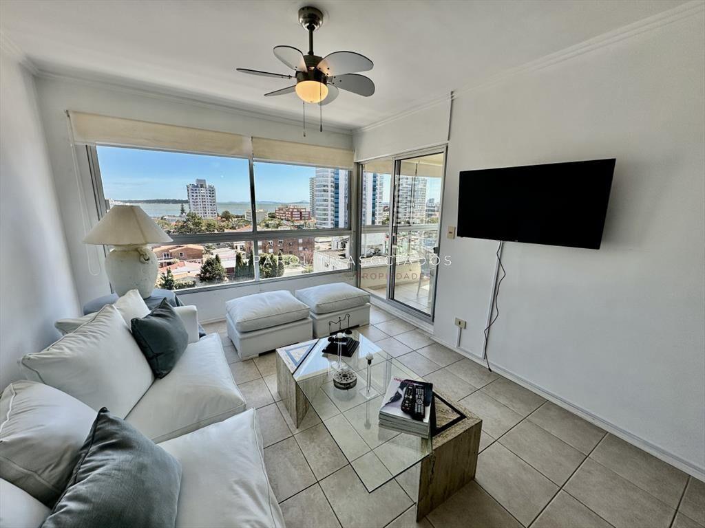 Departamento en Venta de 2 dormitorios en Torre