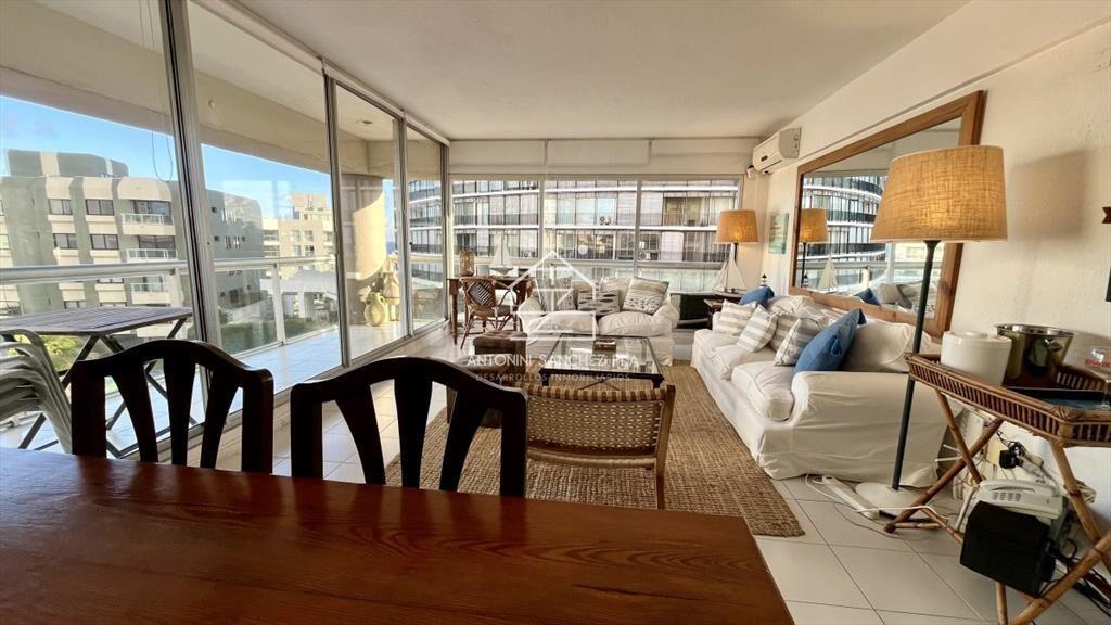 Venta apartamento 2 dormitorios 2 baños