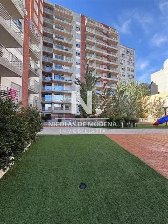 Venta Apartamento de 1 Dormitorio Cercano a en -