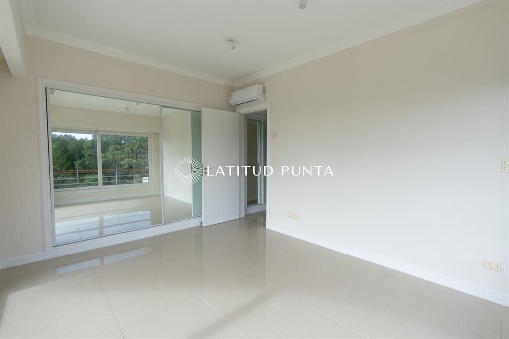 Penthouse en venta Playa Mansa