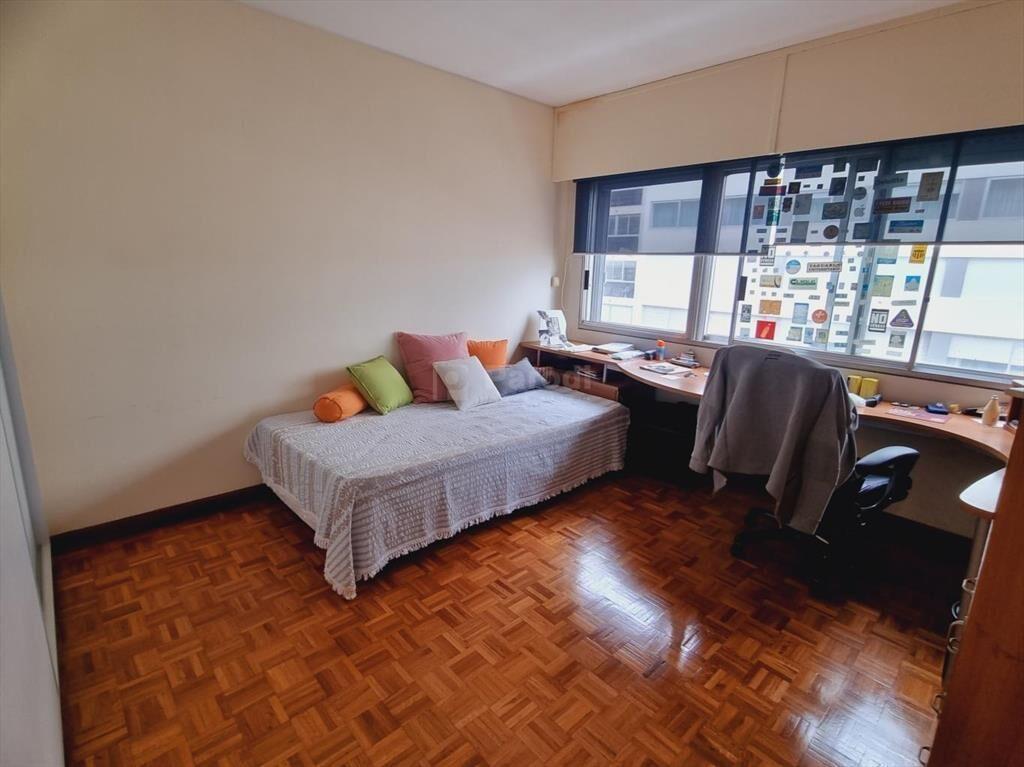 PARODI VENTA APARTAMENTO POCITOS RAMBLA  4 DORMITORIOS 4 BA