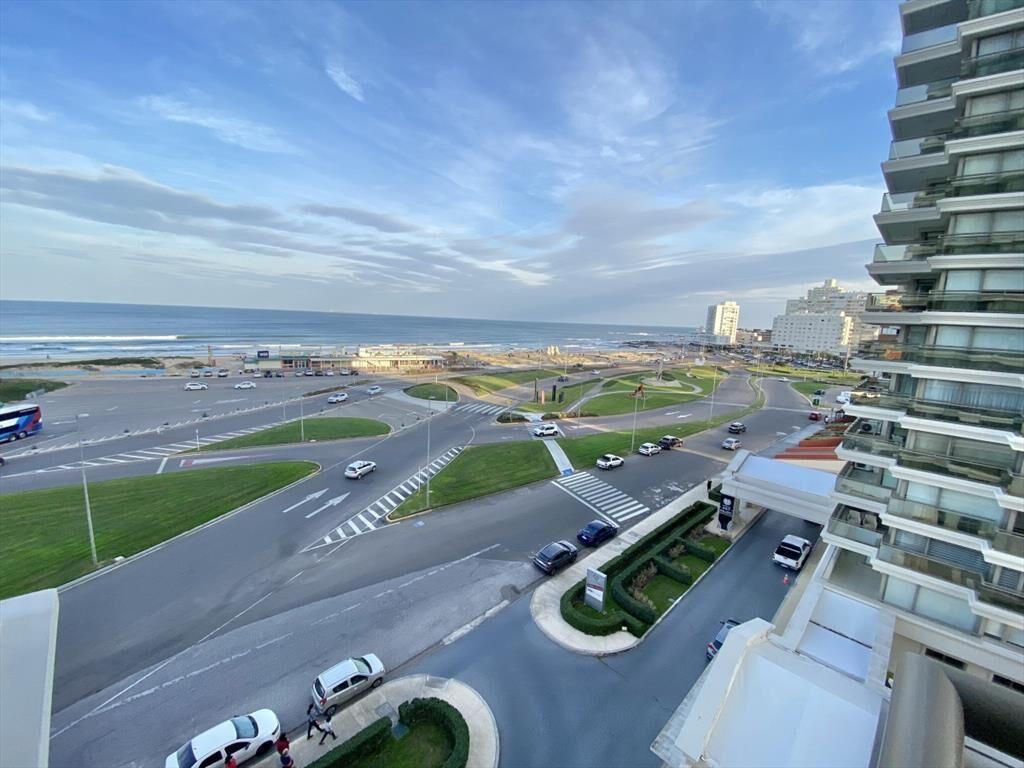 VENTA APARTAMENTO 3 DORMITORIOS - IMPERIALE I