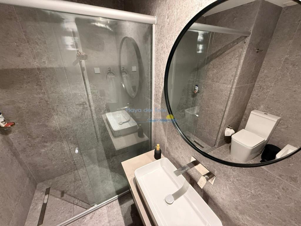 Apartamento en Venta de 3 dormitorios en Punta ,