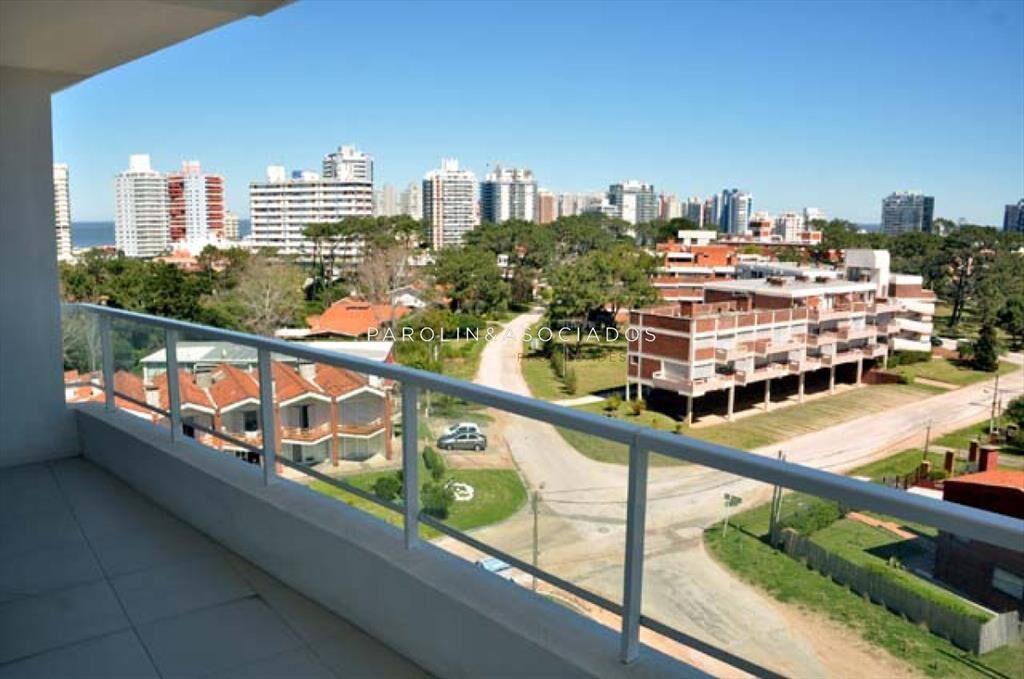 Departamento en Venta de 2 dormitorios en Punta