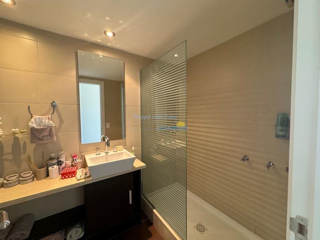 Apartamento en Alquiler de 3 dormitorios en Torre