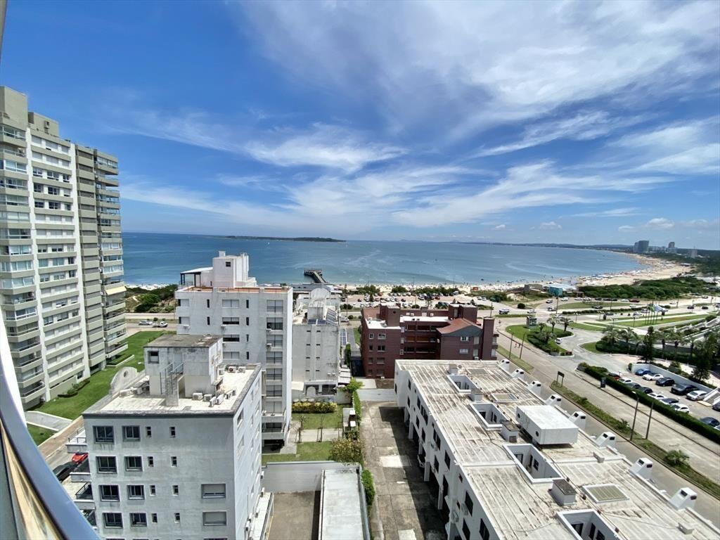 VENTA DE 3 SUITES EN EDIFICIO ALEXANDER PUNTA DEL