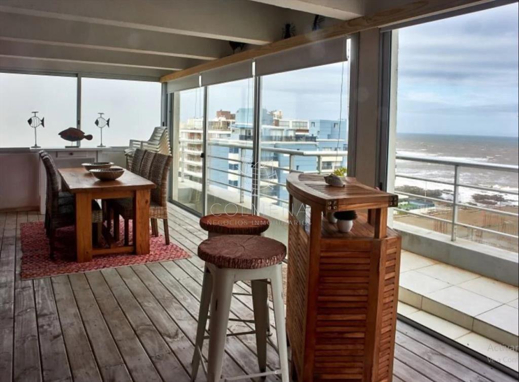 Venta Apartamento Penthouse, 2 Dormitorios, Punta