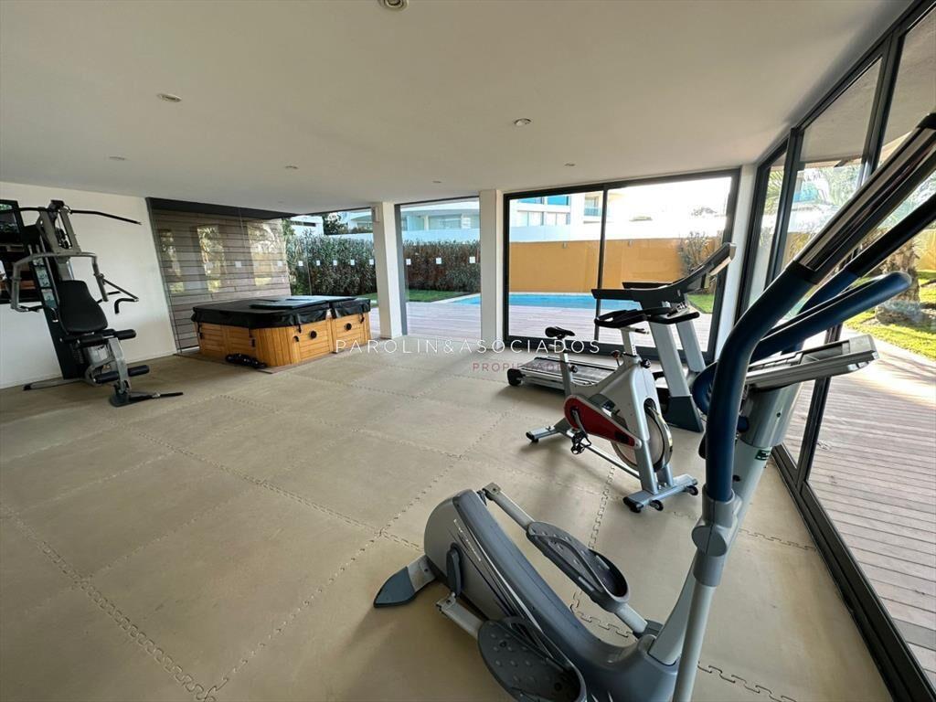 Venta departamento punta del este